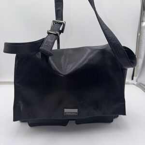 Perlina Black Leather Messenger Bag Crossbody Flap Front Pockets Vintage